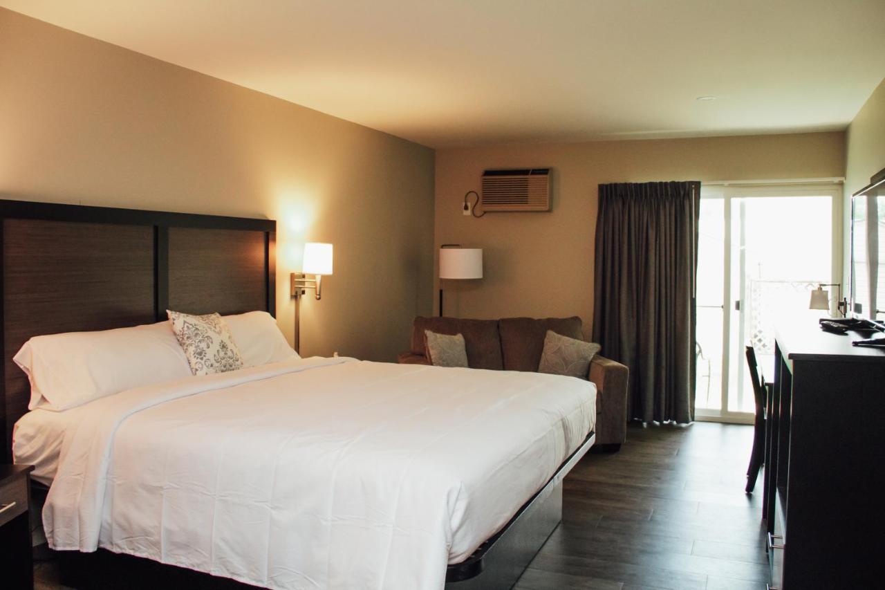 Country Squire Inn And Suites New Holland Exterior foto